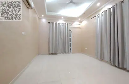 Labor Camp - Studio - 5 Bathrooms for rent in Al Mowaihat 1 - Al Mowaihat - Ajman