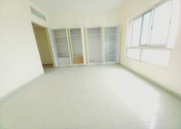 Apartment - 3 bedrooms - 4 bathrooms for rent in Muwailih Building - Muwaileh - Sharjah
