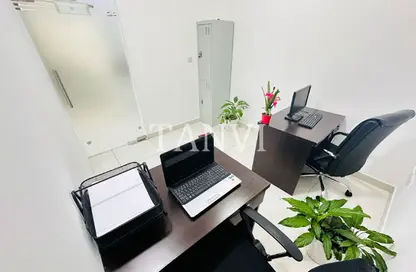 Office Space - Studio - 1 Bathroom for rent in Al Fajer Complex - Oud Metha - Bur Dubai - Dubai