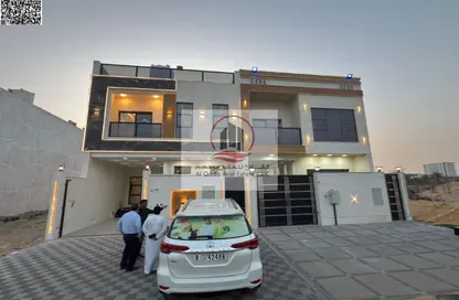Townhouse - 5 Bedrooms - 7 Bathrooms for sale in Al Yasmeen 1 - Al Yasmeen - Ajman