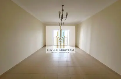 Apartment - 2 Bedrooms - 3 Bathrooms for rent in Muwaileh 29 Building - Muwaileh - Sharjah