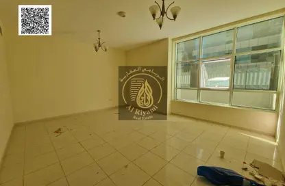 شقة - 2 غرف نوم - 2 حمامات للايجار في أورينت تاور 1 - أورينت تاور - البستان - عجمان