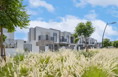Townhouse - 3 Bedrooms - 4 Bathrooms for rent in Greenviews 2 - EMAAR South - Dubai South (Dubai World Central) - Dubai