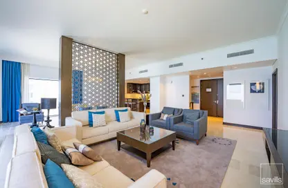 Apartment - 4 Bedrooms - 6 Bathrooms for sale in Fairmont Marina Residences - The Marina - Abu Dhabi