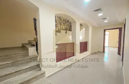 Stairs image for: Villa - 3 Bedrooms - 4 Bathrooms for rent in Mushrif Gardens - Al Mushrif - Abu Dhabi, Image 1