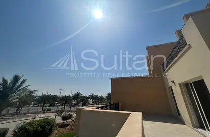شقة - غرفة نوم - 2 حمامات للايجار في ياقوت - باب البحر - جزيرة المرجان - رأس الخيمة