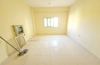 Apartment - 1 Bedroom - 1 Bathroom for rent in Fire Station Road - Muwaileh - Sharjah