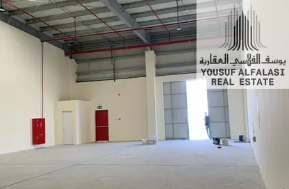 Warehouse - Studio - 3 Bathrooms for rent in Umm Al Thuoob - Umm Al Quwain