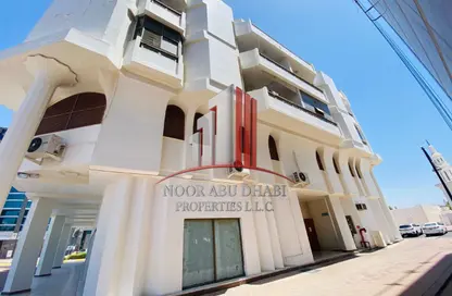 Office Space - Studio - 2 Bathrooms for rent in Central District - Al Ain