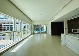 صورةغرفة فارغة لـ: شقة - 2 غرف نوم - 3 حمامات للكراء في برج كاسكيد - دبي مارينا - دبي, صورة 1