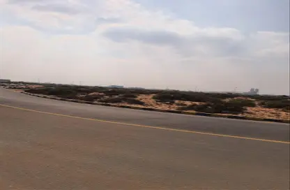 أرض - استوديو للبيع في آلصجعه - الشارقة
