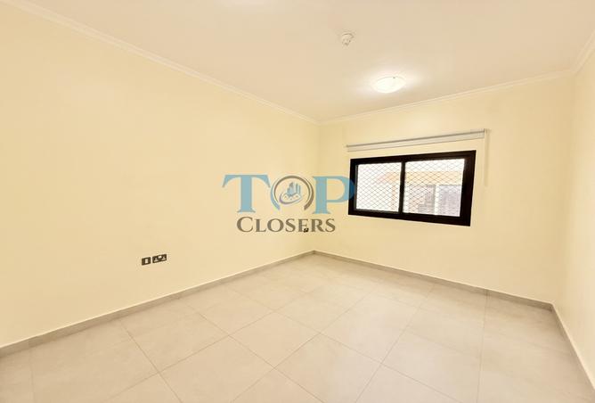 15781218 - Property Image 3