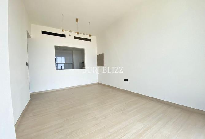 15518007 - Property Image 2