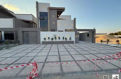 Villa - 5 Bedrooms - 7 Bathrooms for rent in Al Yasmeen 1 - Al Yasmeen - Ajman