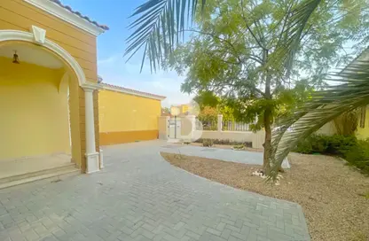 Villa - 3 Bedrooms - 4 Bathrooms for rent in Regional - Jumeirah Park - Dubai