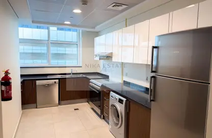 Apartment - 1 Bedroom - 2 Bathrooms for rent in Marina Arcade Tower - Dubai Marina - Dubai