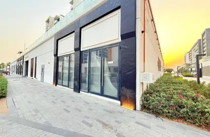 Shop - Studio - 1 Bathroom for rent in AZIZI Riviera - Meydan One - Meydan - Dubai