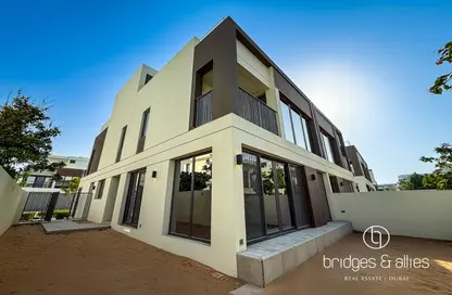 Villa - 4 Bedrooms - 5 Bathrooms for rent in Aura - Tilal Al Ghaf - Dubai