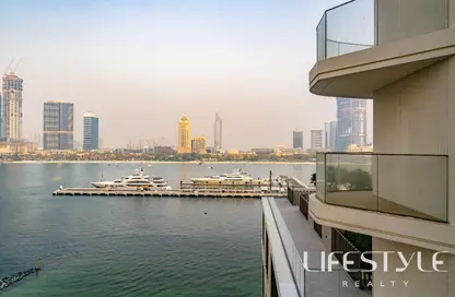 Apartment - 2 Bedrooms - 2 Bathrooms for rent in Palace Beach Residence - EMAAR Beachfront - Dubai Harbour - Dubai