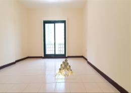 صورةغرفة فارغة لـ: شقة - 1 غرفة نوم - 1 حمام للكراء في مدينة الفلاح - أبوظبي, صورة 1