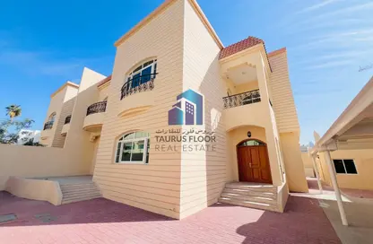 Villa - 5 Bedrooms - 6 Bathrooms for rent in Umm Suqeim 1 Villas - Umm Suqeim 1 - Umm Suqeim - Dubai Villa - 5 Bedrooms - 6 Bathrooms for rent in Umm Suqeim 1 Villas - Umm Suqeim 1 - Umm Suqeim - Dubai