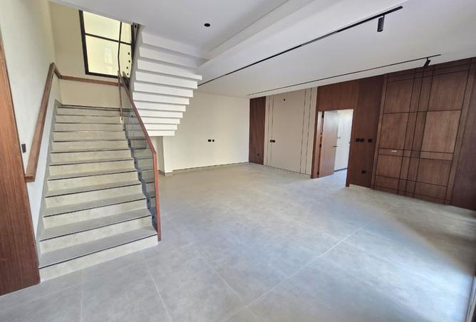 15740369 - صورة العقار 3