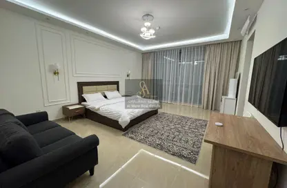 Apartment - 3 Bedrooms - 5 Bathrooms for sale in Corniche Tower - Ajman Corniche Road - Ajman