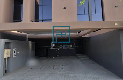 Townhouse - 2 Bedrooms - 4 Bathrooms for rent in Robinia - Masaar - Tilal City - Sharjah