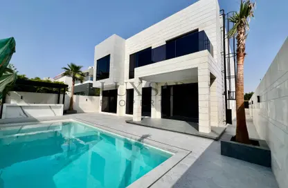 Villa - 5 Bedrooms - 6 Bathrooms for sale in Legacy - Jumeirah Park - Dubai
