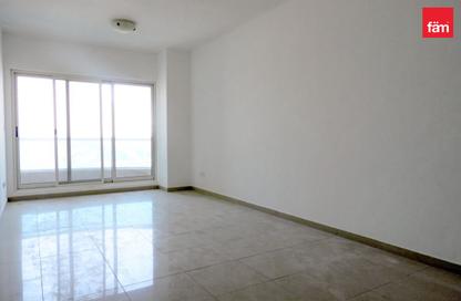 Apartment - 1 Bedroom - 2 Bathrooms for rent in Lake Point Tower - JLT Cluster N - Jumeirah Lake Towers - Dubai