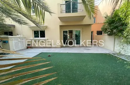 تاون هاوس - 4 غرف نوم - 3 حمامات للايجار في إستيللا - قمم النصر - مدينة دبي الرياضية - دبي