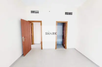 شقة - غرفة نوم - 2 حمامات للبيع في C3 برج ماجستيك - مدينة الإمارات - عجمان