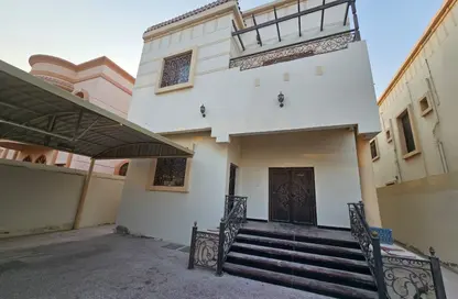 Villa - 5 Bedrooms - 7 Bathrooms for sale in Al Mowaihat 3 - Al Mowaihat - Ajman