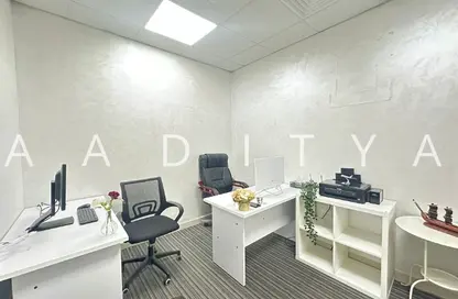Office Space - Studio - 1 Bathroom for rent in Al Rostamani Building - Port Saeed - Deira - Dubai