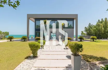 Villa - 4 Bedrooms - 6 Bathrooms for sale in Water Villas - Nurai Island - Abu Dhabi