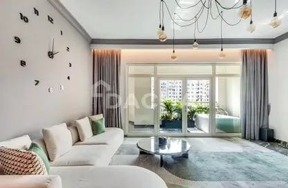 Apartment - 2 Bedrooms - 3 Bathrooms for sale in Al Hatimi - Shoreline Apartments - Palm Jumeirah - Dubai