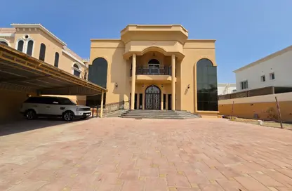 Villa - 5 Bedrooms - 6 Bathrooms for rent in Al Barsha South 2 - Al Barsha South - Al Barsha - Dubai