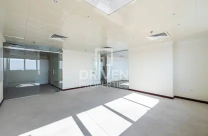 Office Space - Studio for rent in Tower A - API Trio Towers - Sheikh Zayed Road - Dubai