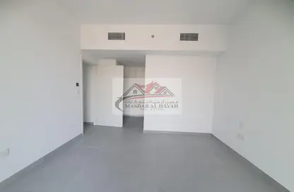 Apartment - 2 Bedrooms - 3 Bathrooms for rent in Tiraz - Naseej District - Aljada - Sharjah