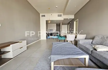 Apartment - 1 Bedroom - 2 Bathrooms for rent in Park View Tower - Jumeirah Village Circle - Dubai