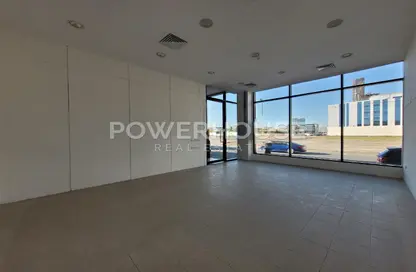 Retail - Studio for rent in Al Wasl Center - Sheikh Zayed Road - Dubai