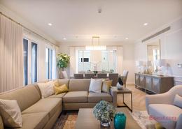 Living / Dining Room image for: Villa - 4 bedrooms - 4 bathrooms for sale in Sur La Mer - La Mer - Jumeirah - Dubai, Image 1