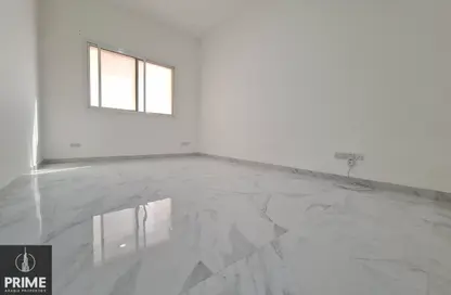 Apartment - Studio - 1 Bathroom for rent in Al Mushrif - Abu Dhabi