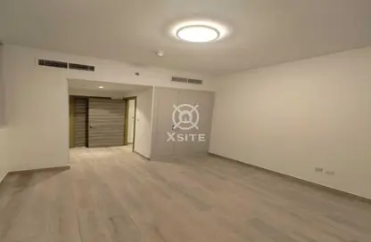 شقة - غرفة نوم - 2 حمامات للايجار في بلوم هايتس أ - بلوم هايتس - قرية الجميرا سركل - دبي