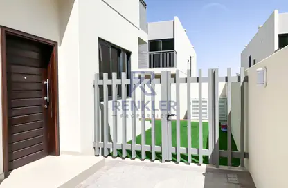 Townhouse - 3 Bedrooms - 5 Bathrooms for rent in Aurum Villas - Juniper - Damac Hills 2 - Dubai