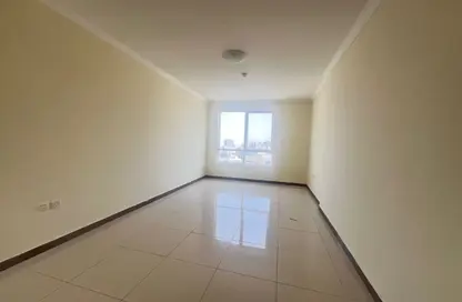 Apartment - 2 Bedrooms - 3 Bathrooms for rent in Al Majaz 1 - Al Majaz - Sharjah