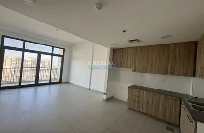 Apartment - 2 Bedrooms - 2 Bathrooms for rent in Rawda Apartments 2 - Rawda Apartments - Town Square - Dubai