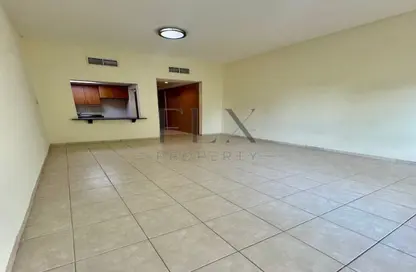 شقة - 1 حمام للايجار في مبنى 108-137 - طراز حديث - ديسكفري غاردنز - دبي
