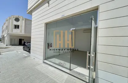 Shop - Studio for rent in Al Hooshi Villas - Hoshi - Al Badie - Sharjah