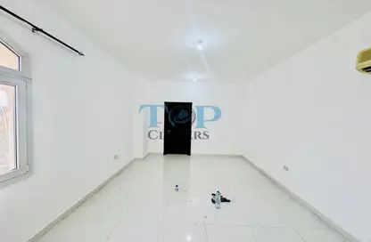 Apartment - 2 Bedrooms - 2 Bathrooms for rent in Bida Bin Ammar - Asharej - Al Ain